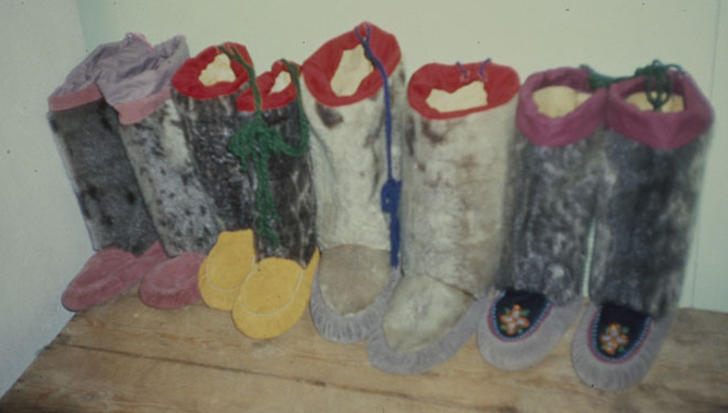 Landing-PitseolakAshoona