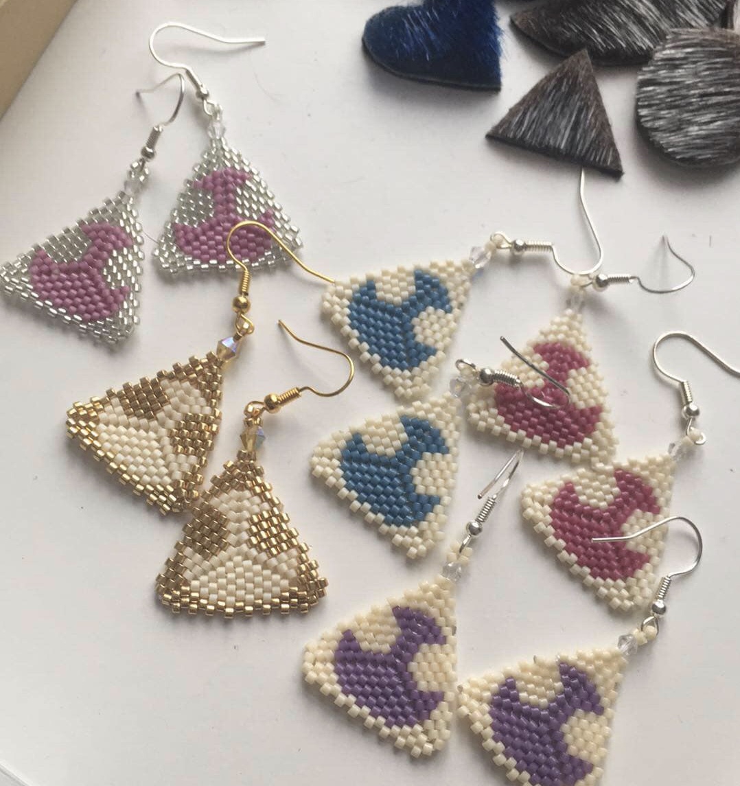 Beaded ulu earrings (2025)