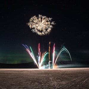 Ukiuq Nutaaaq tikinuvuq/ A New Year has Begun (2016)