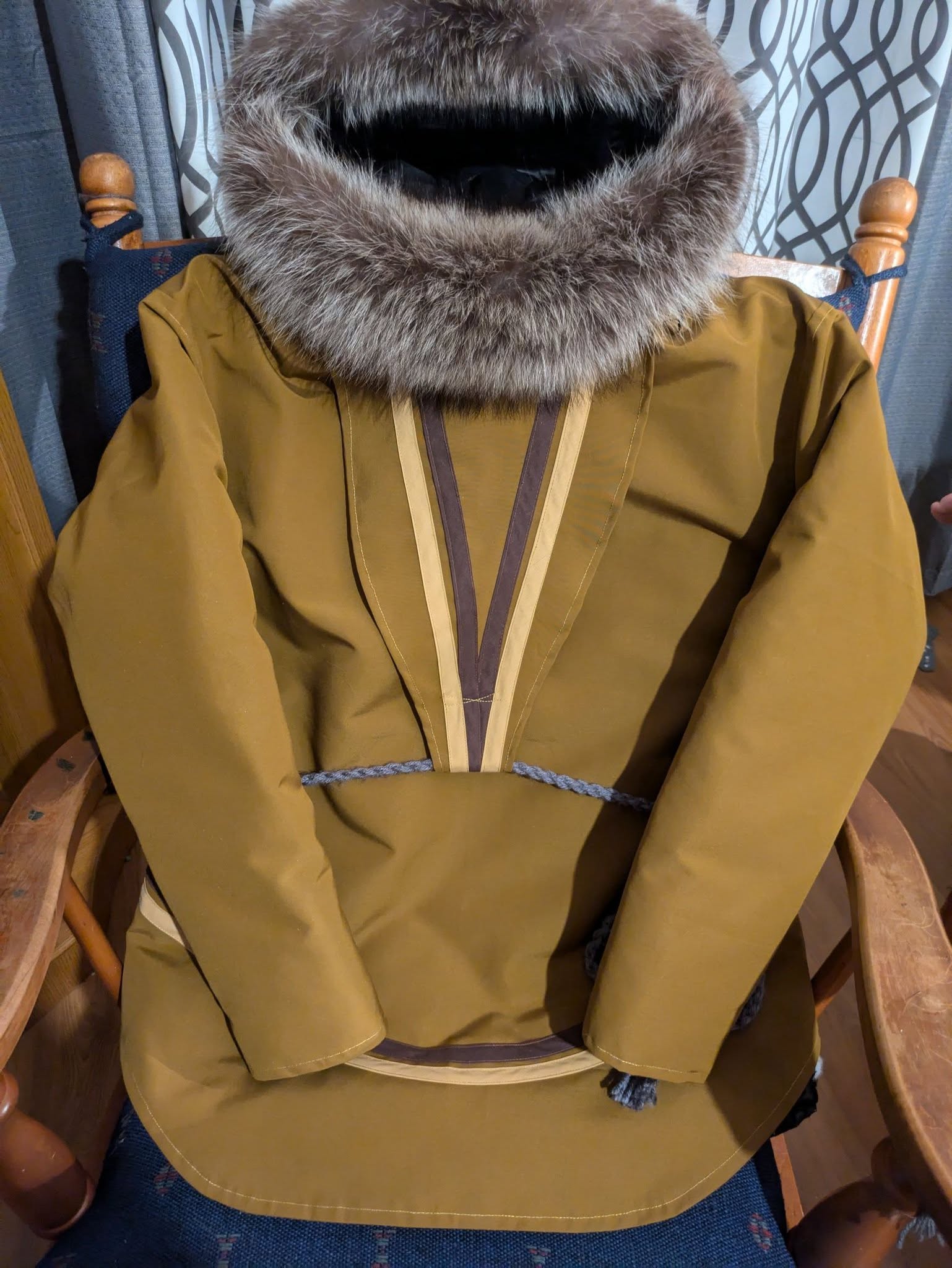 Parka with fox fur (2025)