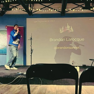 Performing as BrandonSonnet in his first live show (2023)