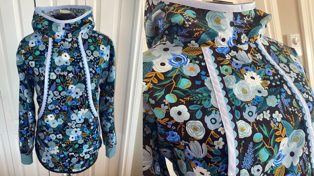 Blue floral kalikuk (2021)