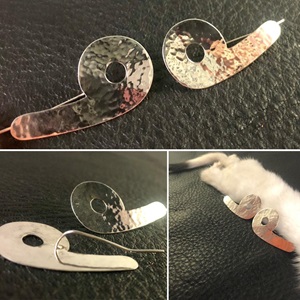 "Nuna" Ear Climbers (2019)