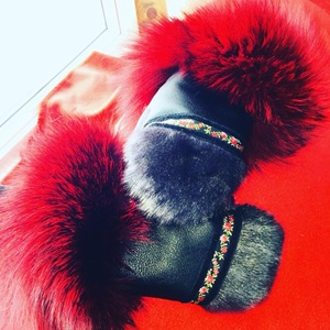 Sealskin, leather and fur mitts