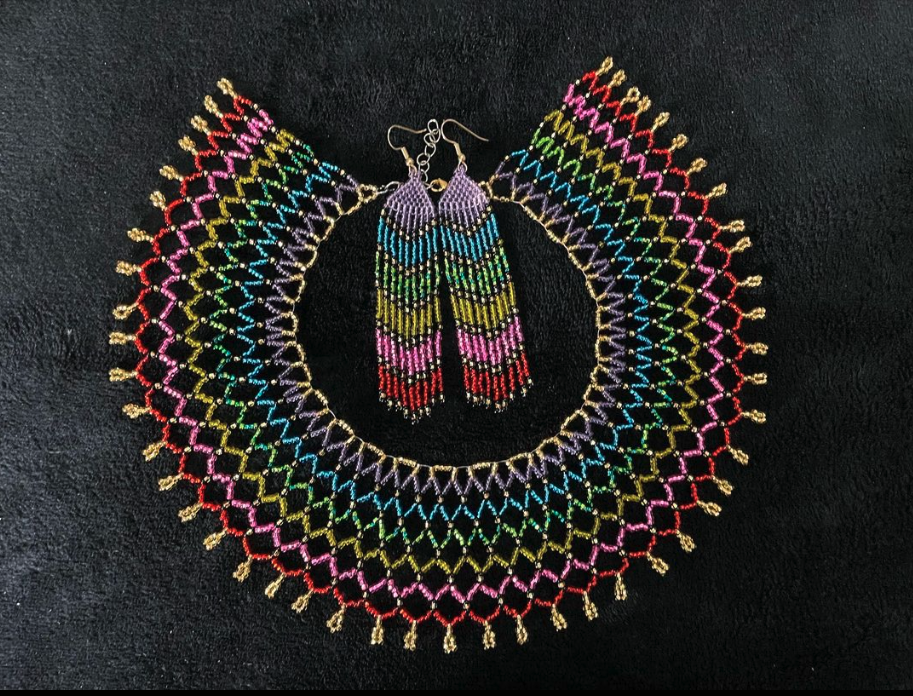 Colourful beaded necklace and earrings (2022)