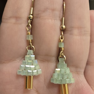 Pastel green tree earrings (2024)