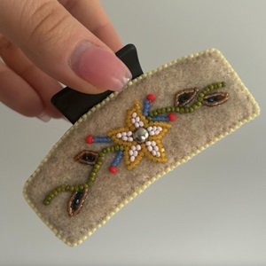 Flower hair clip (2024)