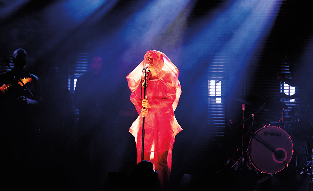 Red arnauti-inspired outfit (2019)