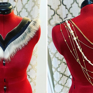 Sealskin collar with blue stripe and layered chain back (2021)