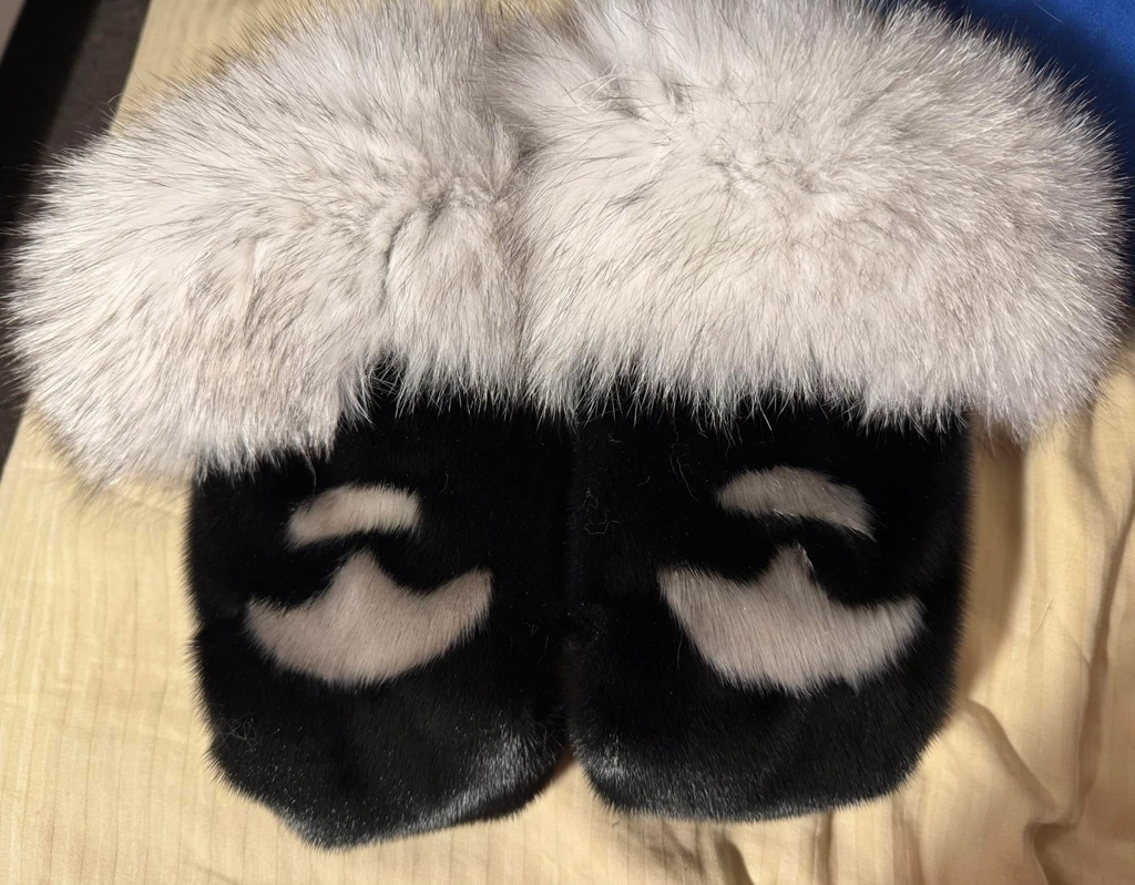 Ulu sealskin mitts