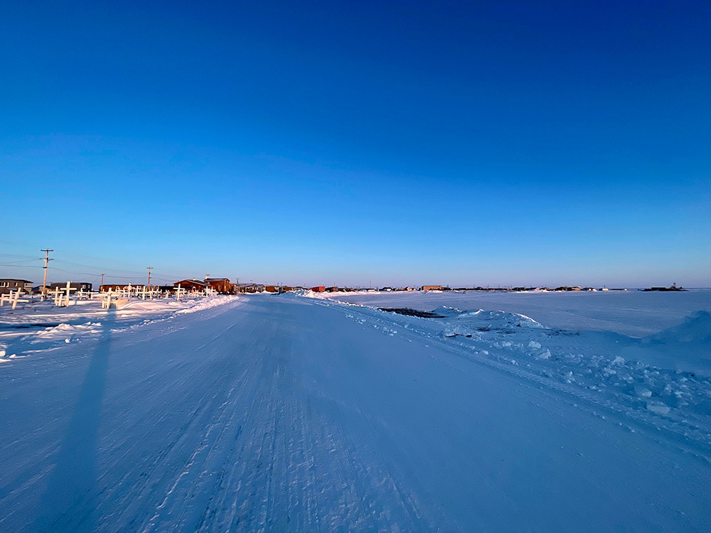 Paulatuk, Inuvialuit Settlement Region, NT © SANDRA BUNNICK THRASHER