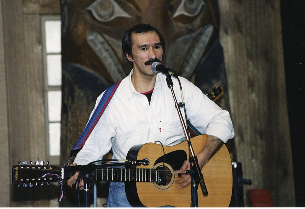 AdamsCharlieQaggiq1995