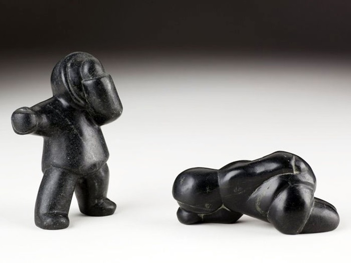 IquliqJohnnyChildrenPlayingHideAndSeek