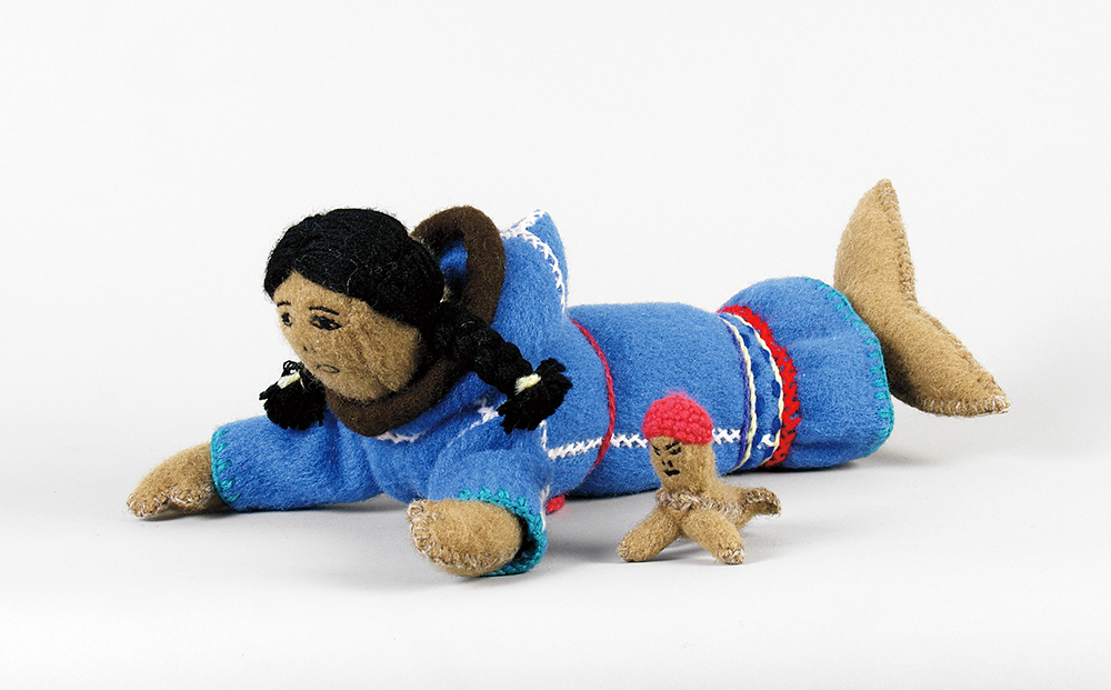 TotalikTheresaMermaidPackingDoll