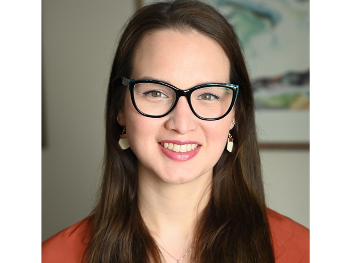 ZawadskiKristaUlujukHeadshot