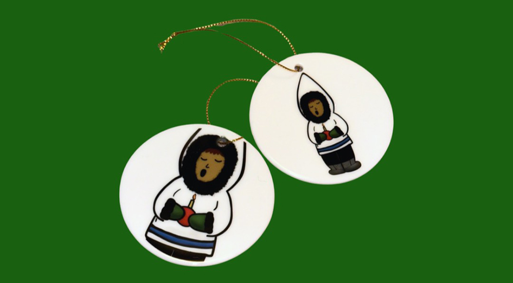 TeganVoiseyRoxanneNochasakCollab