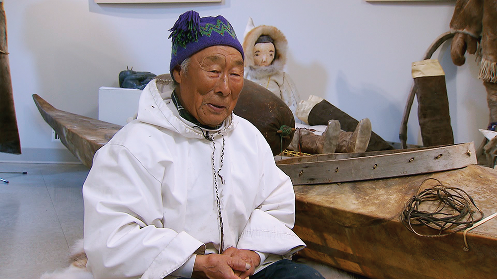 38.1_Legacy_Kayak_01