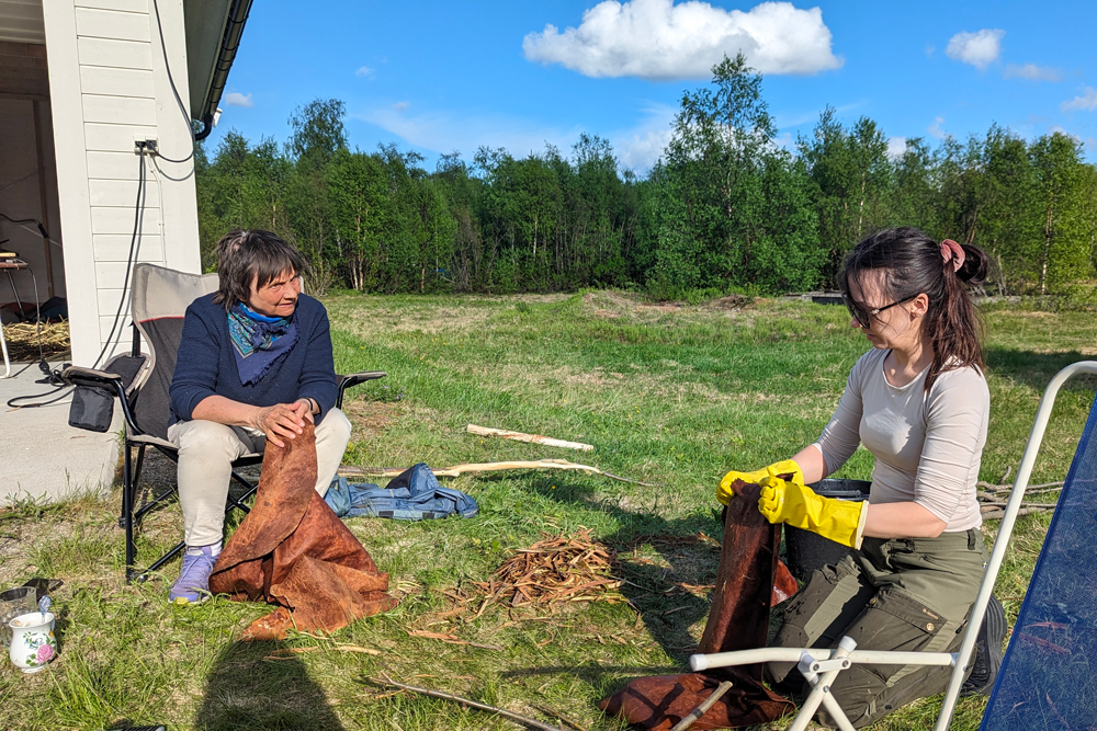 ulivia_artist residencies_reindeer leather