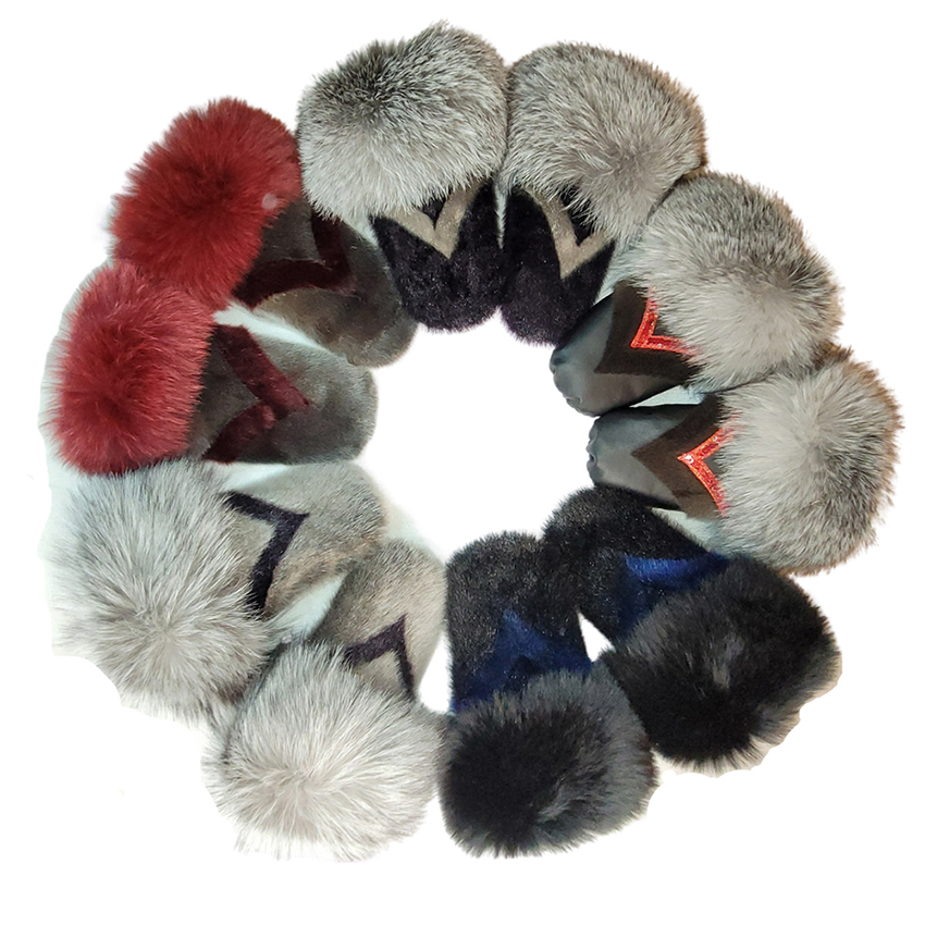 KingChristina_Taalrumiq_Sealskin V Mittens_2022